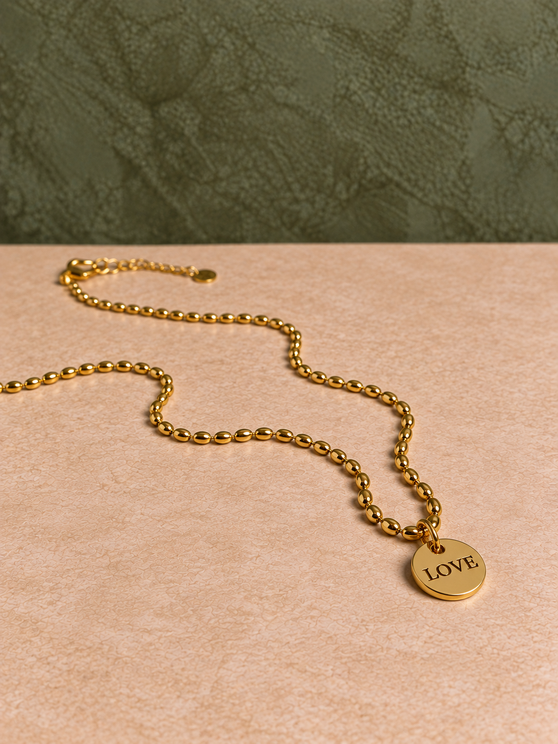 Amor de Dios Necklace